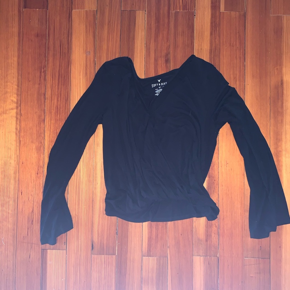 Long sleeve black shirt